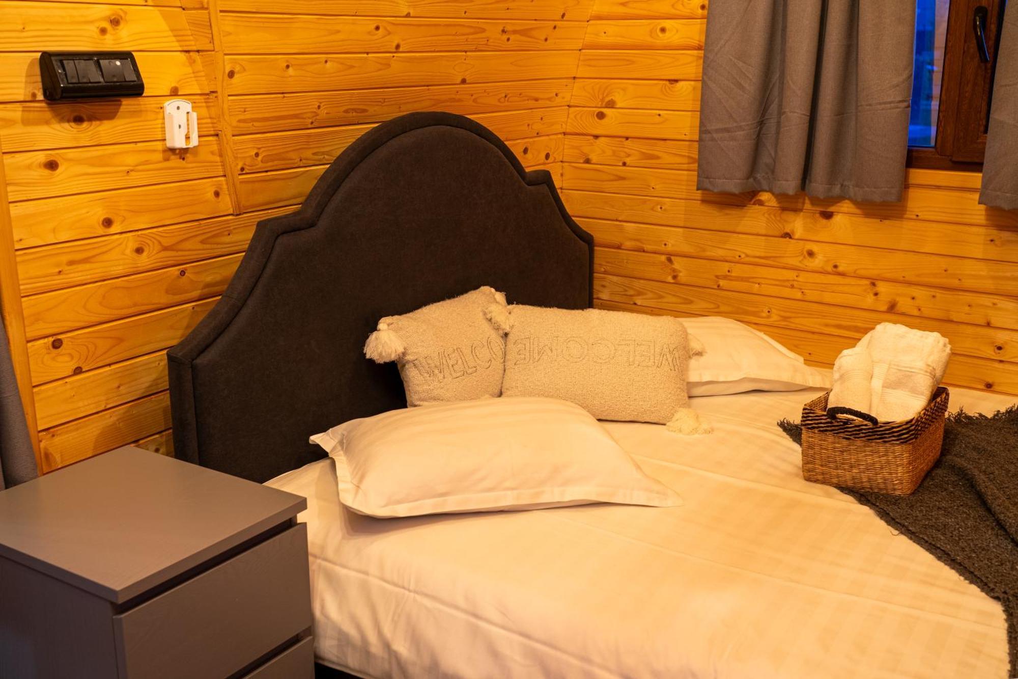 Glamp In Style Pods Resort Bran  Luaran gambar