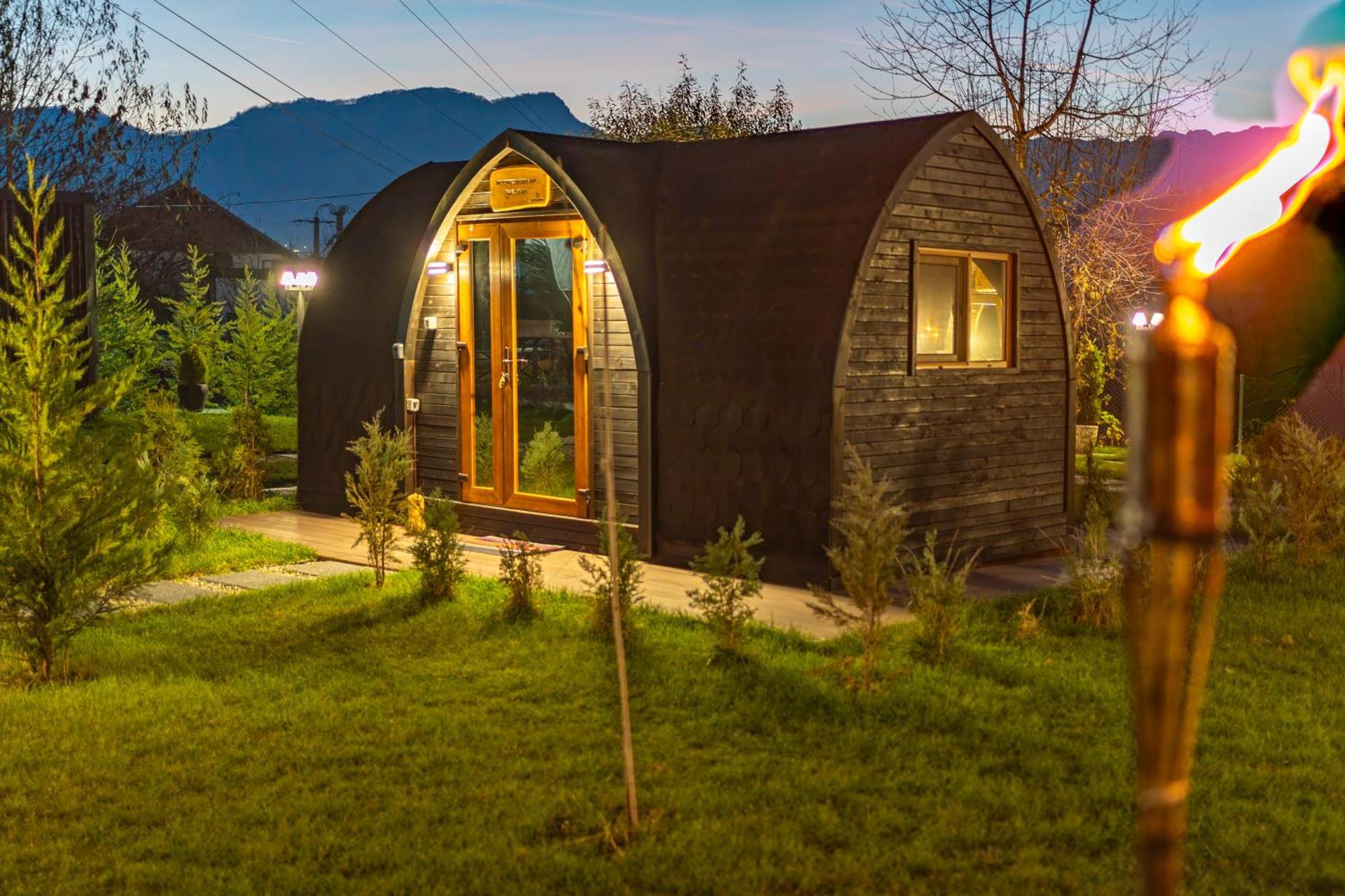 Glamp In Style Pods Resort Bran  Luaran gambar