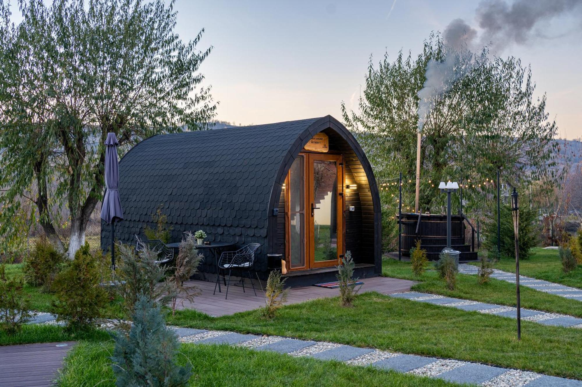 Glamp In Style Pods Resort Bran  Luaran gambar