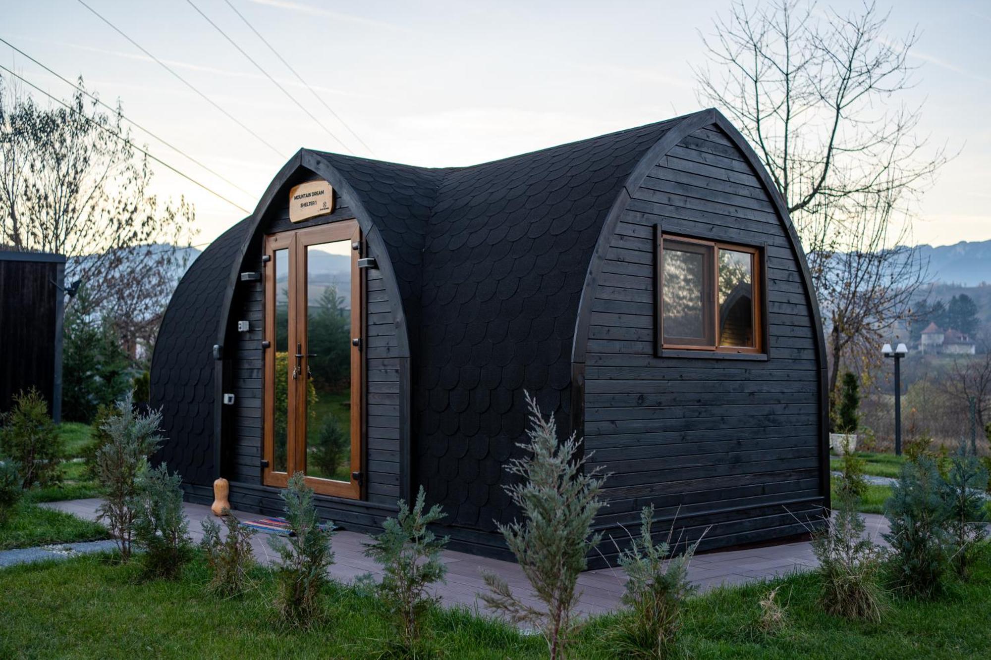 Glamp In Style Pods Resort Bran  Luaran gambar
