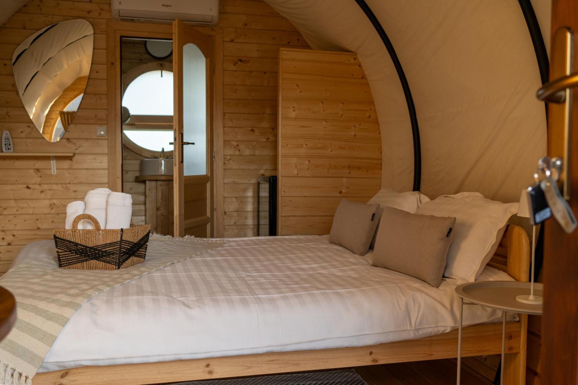 Glamp In Style Pods Resort Bran  Luaran gambar
